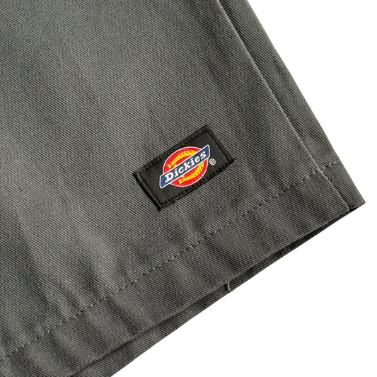 【USED】DICKIES LOOSE FIT WORK SHORTS