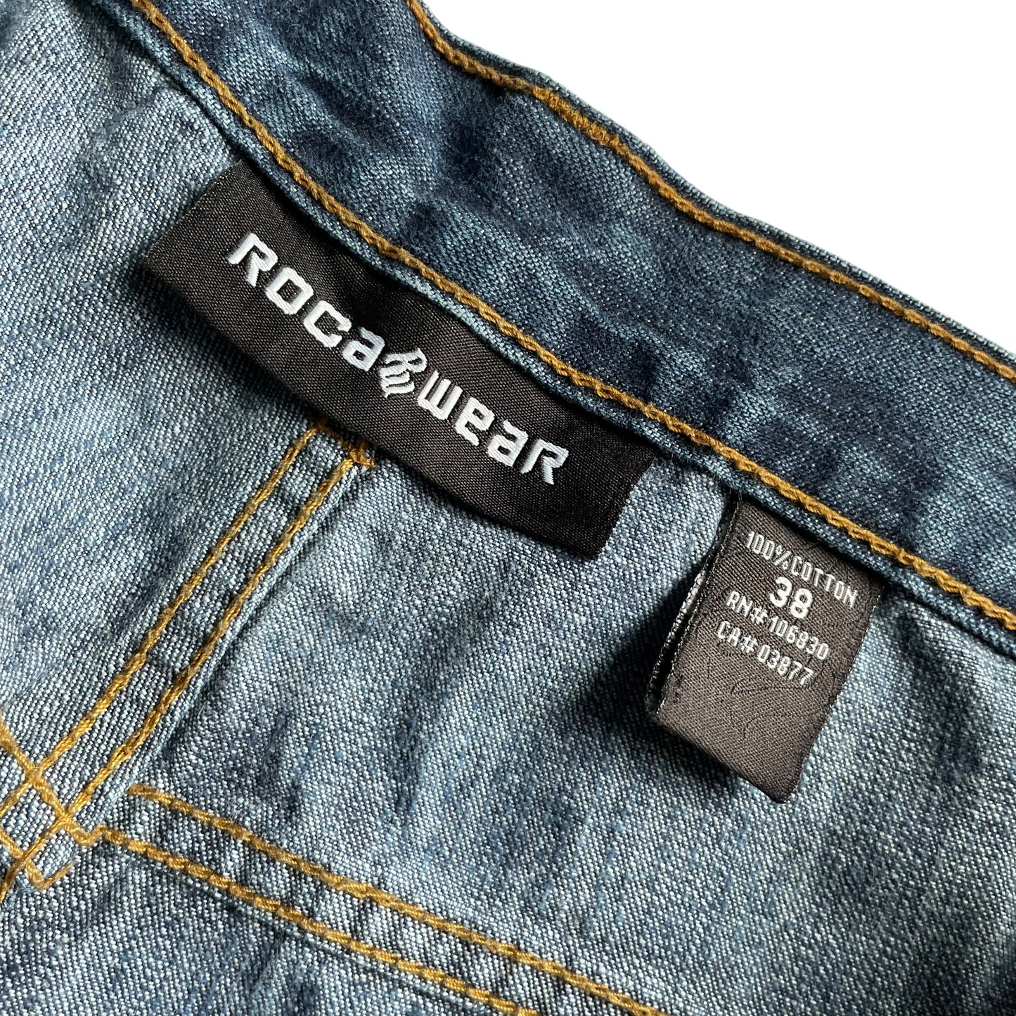【Used】Rocawear Embroidery Logo Loose Fit Washed Denim Pants