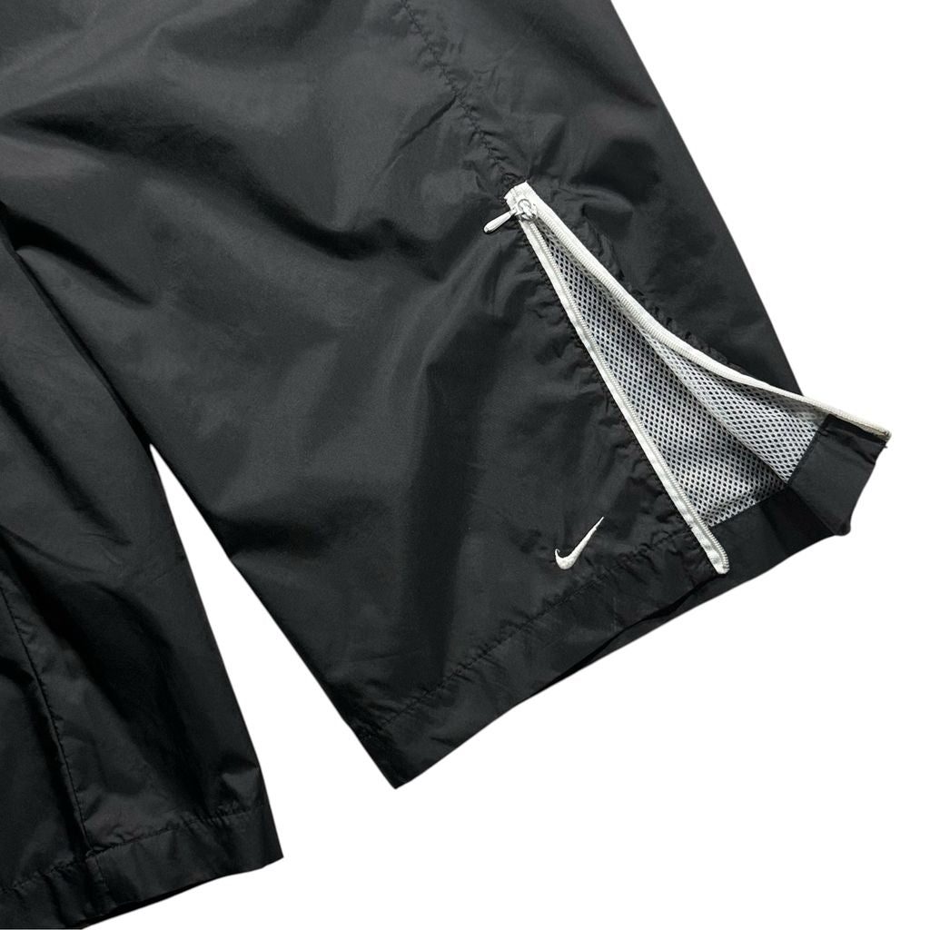 【USED】00s Nike Nylon Pants Black XL / ナイキ ナイロンパンツ ブラック ジップポケット 裾ジップ スウッシュ刺繍 スポーツ