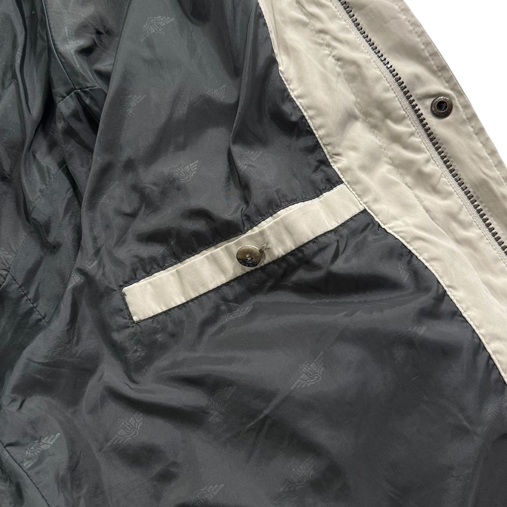 【USED】90s DOCKERS Swing Top Jacket Beige L / ドッカーズ スウィングトップ ドリズラージャケット 襟チンストラップ ベージュ L 90年代 ヴィンテージ 古着