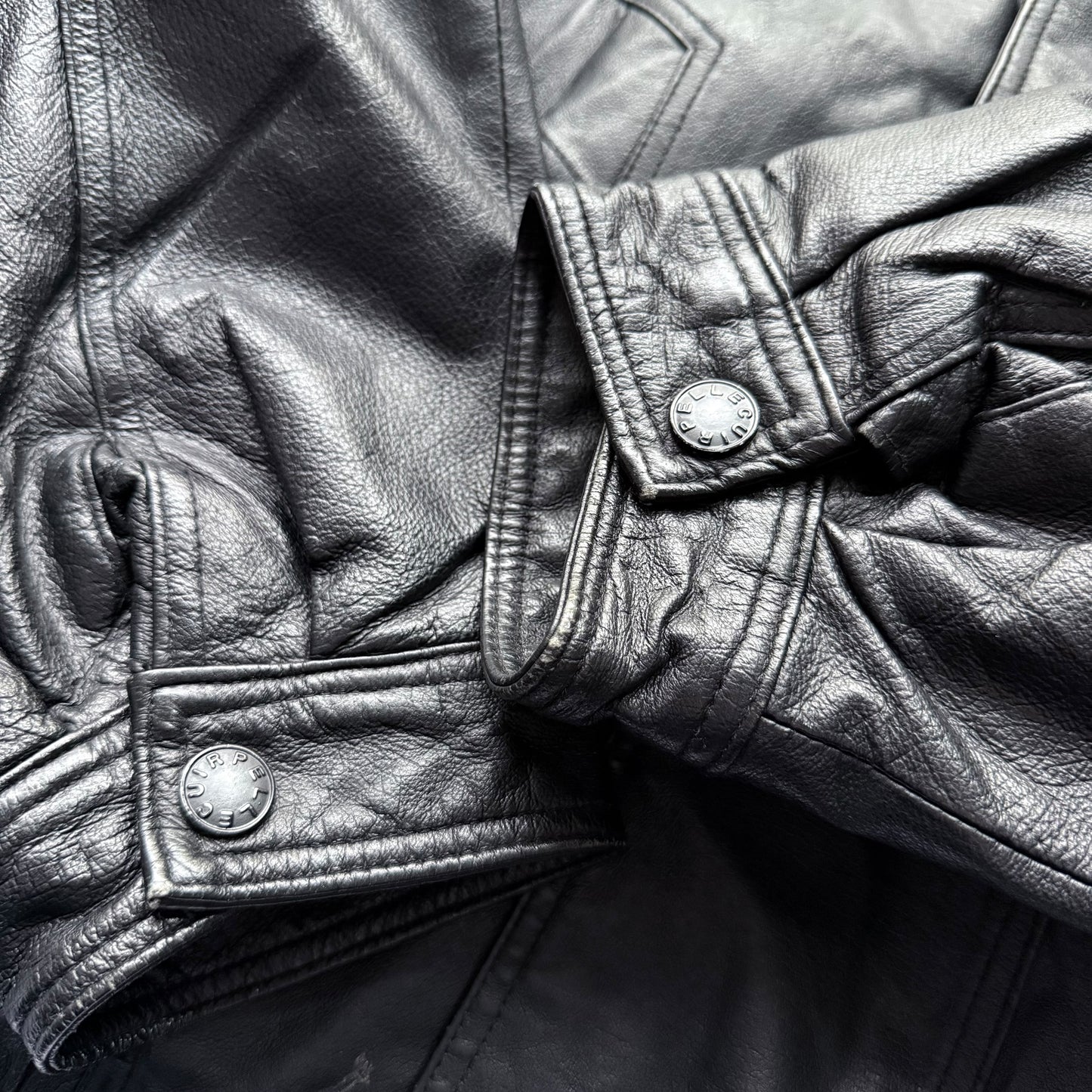 【USED】Pelle Cuir Leather Jacket "Made in Canada"