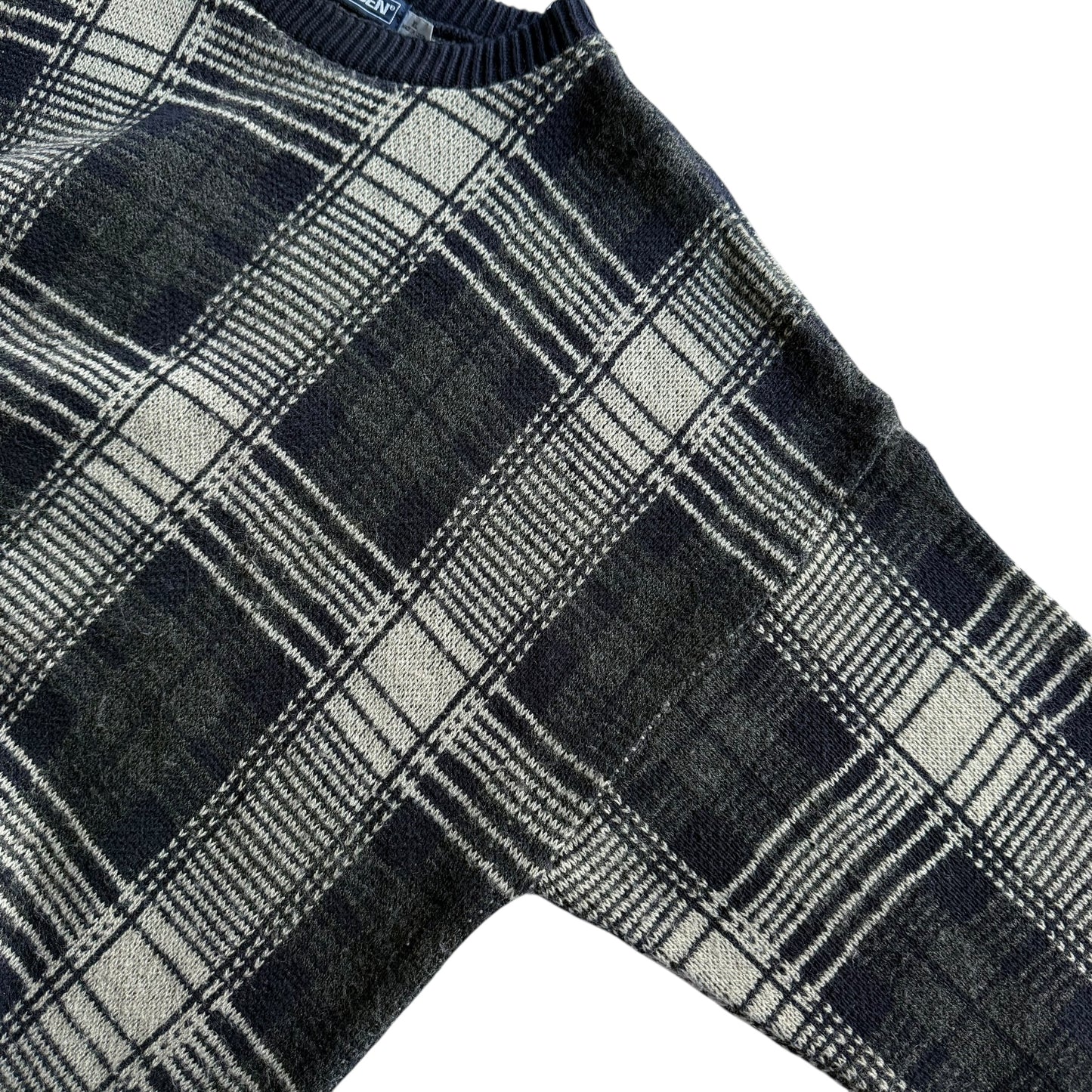 【USED】Van Heusen Check Pattern Crewneck Sweater
