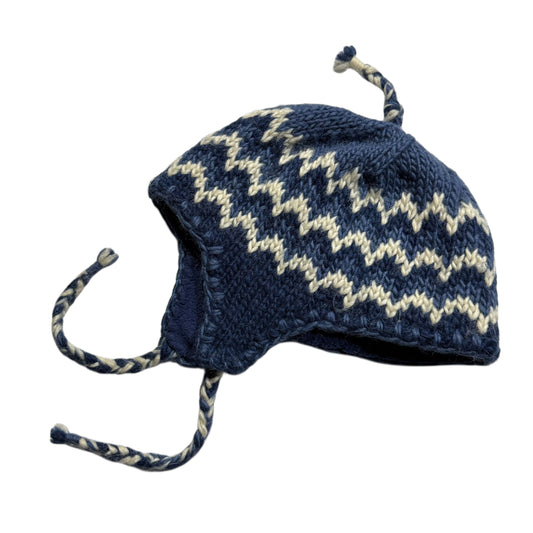 【USED】Ear Flap Hand Knit Sherpa Hat