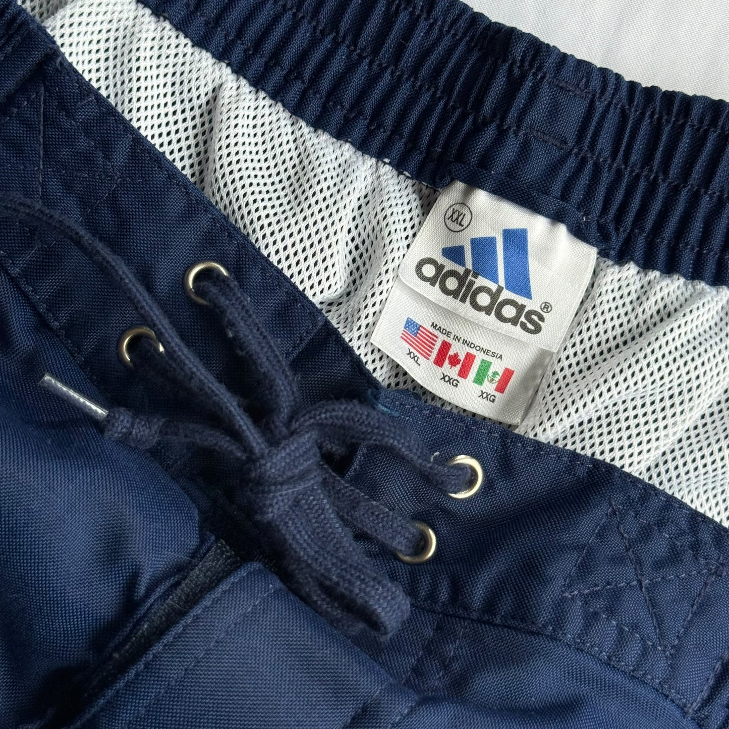 【USED】90s adidas アディダス Swim Trunk ナイロンショーツ バギーフィット XXLサイズ