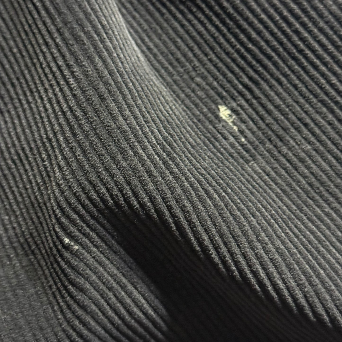 【USED】Outbacks 2 Tuck Corduroy Pants Made in Canada