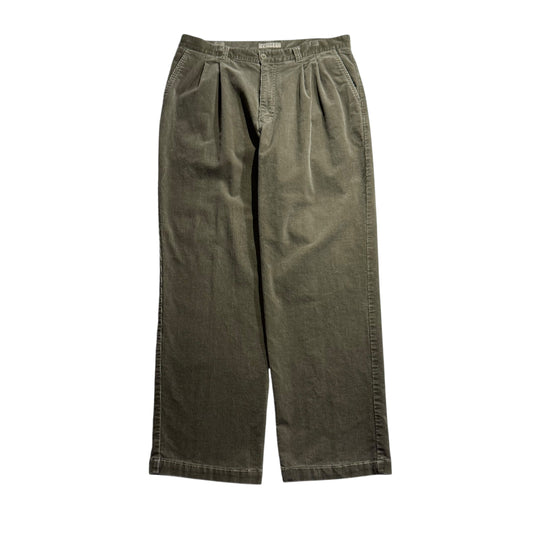 【USED】Retreat 2 Tuck Corduroy Pants