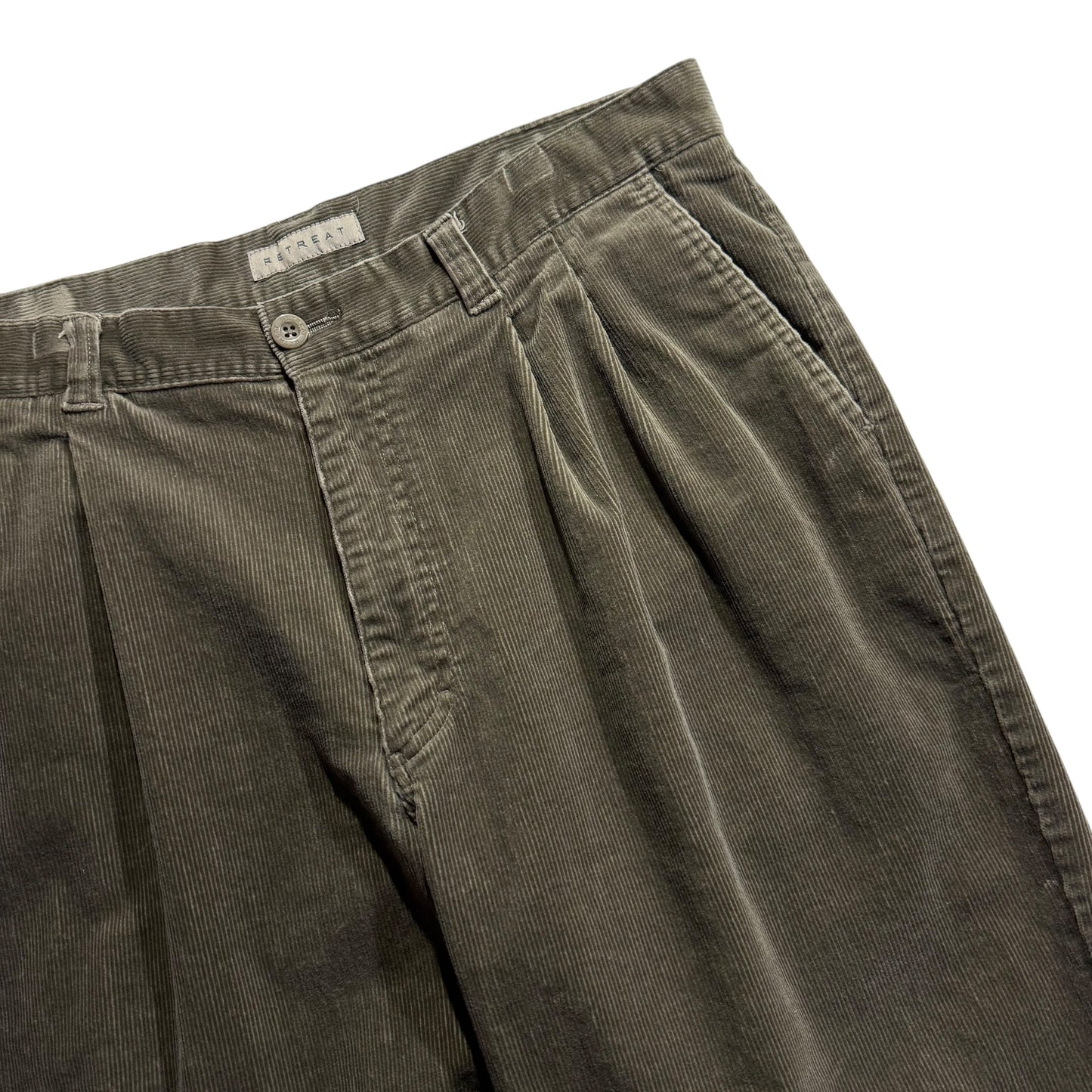 【USED】Retreat 2 Tuck Corduroy Pants