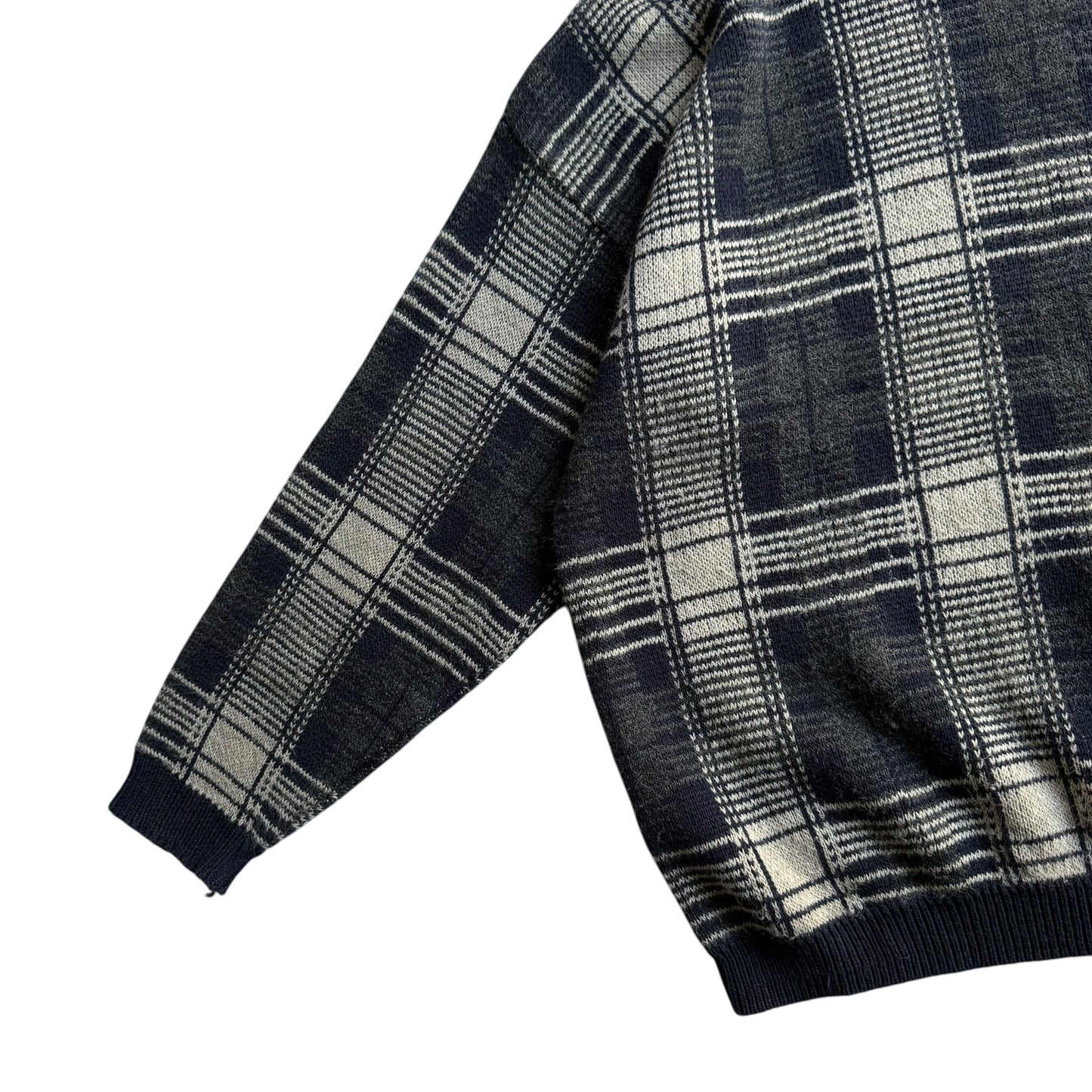 【USED】Van Heusen Check Pattern Crewneck Sweater