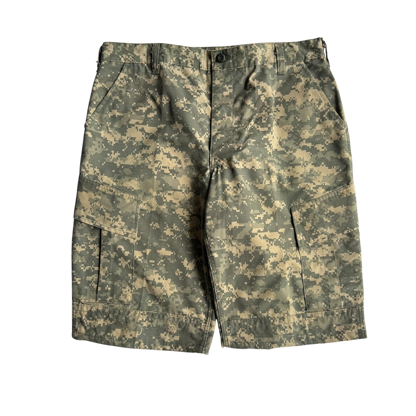 【USED】ACU DIGITAL CAMO REMAKE CARGO SHORTS
