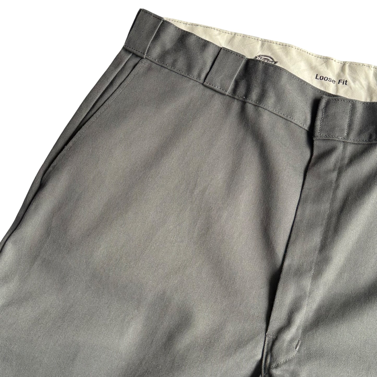 【USED】DICKIES LOOSE FIT WORK SHORTS