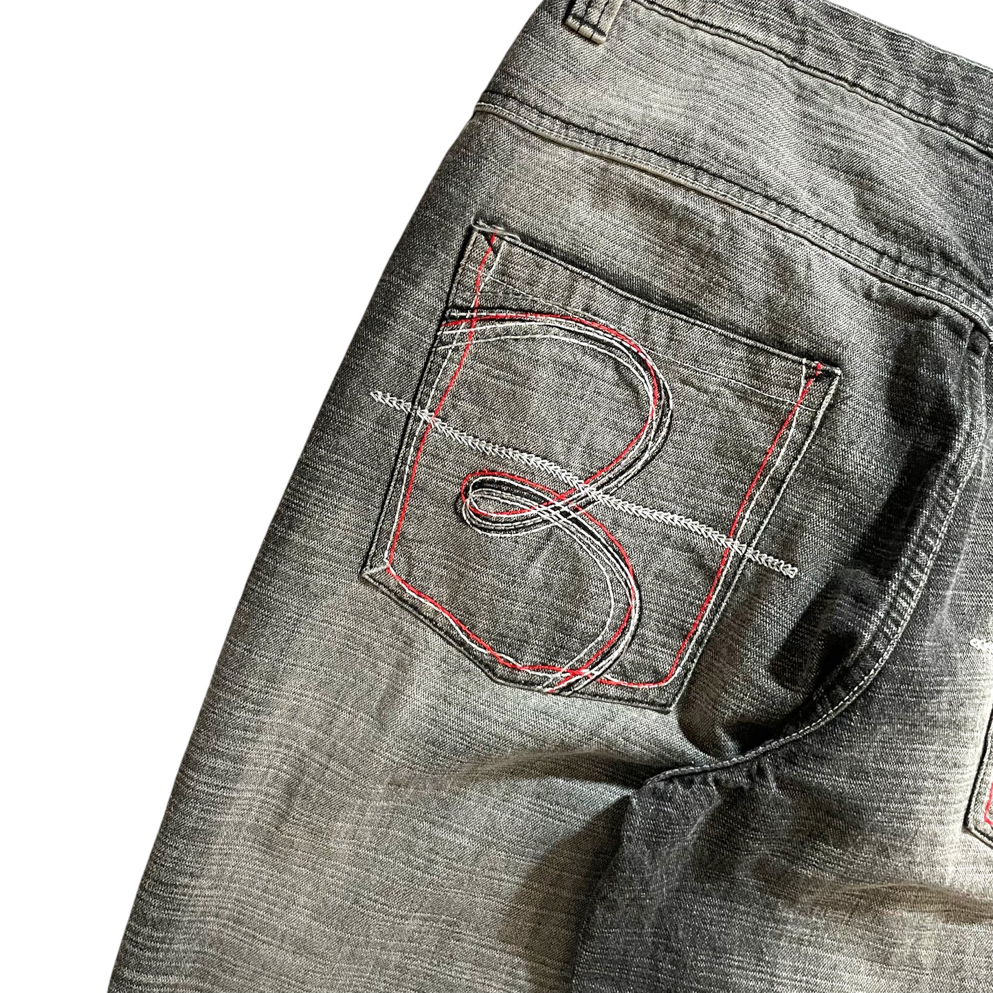 LOT29 "BUGS BUNNY" STITCHED BAGGY JEANS