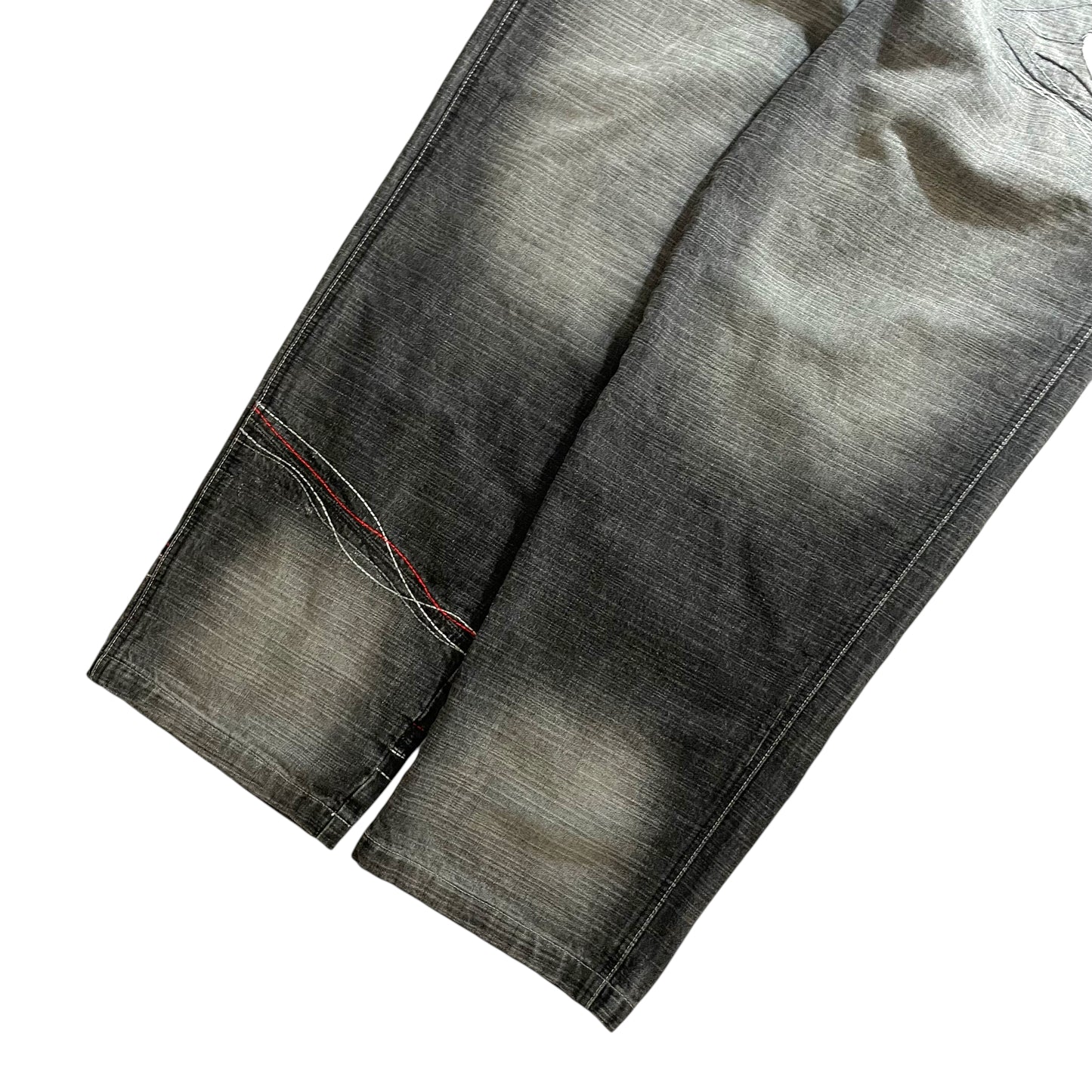 LOT29 "BUGS BUNNY" STITCHED BAGGY JEANS