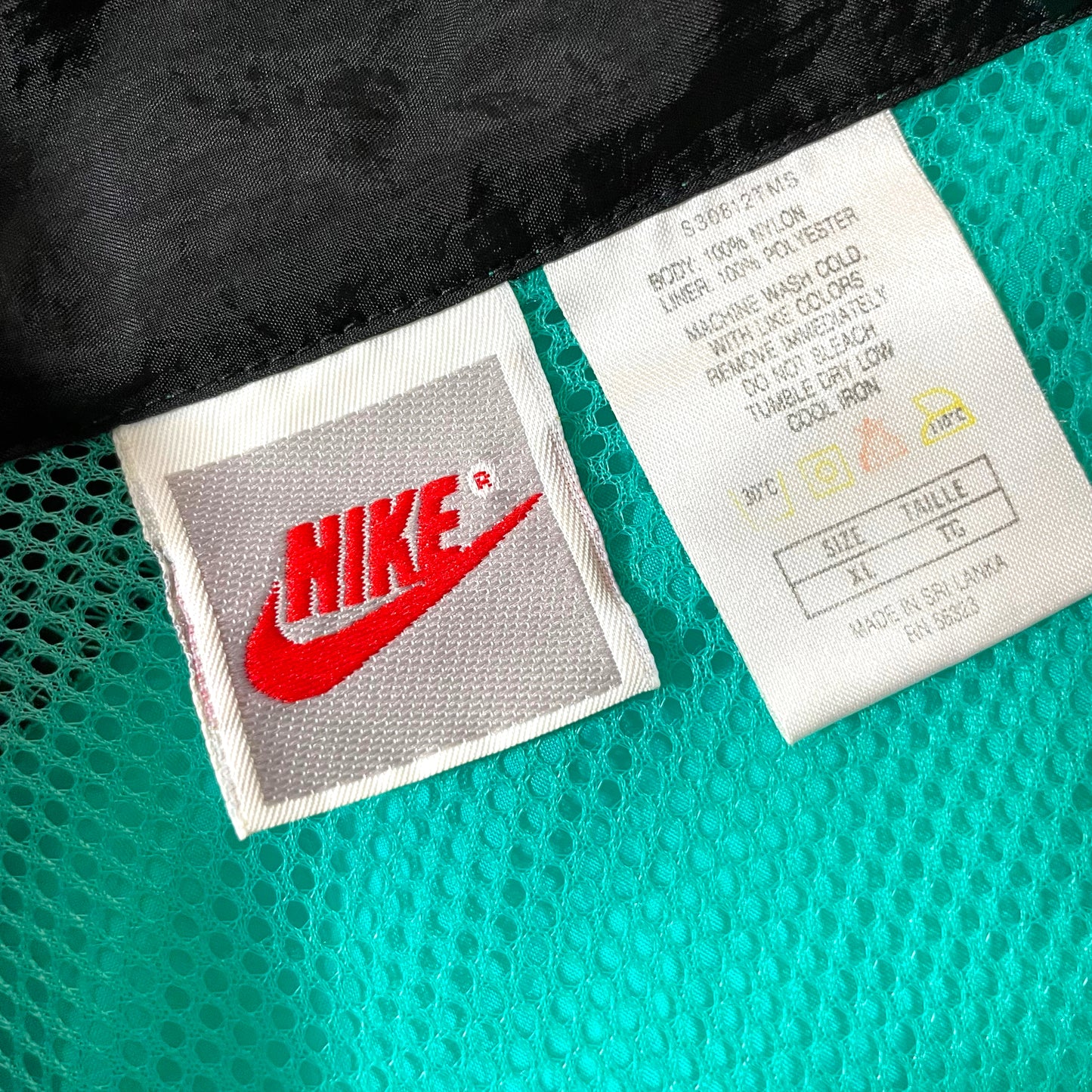 Nike 90s Nylon Track Jacket