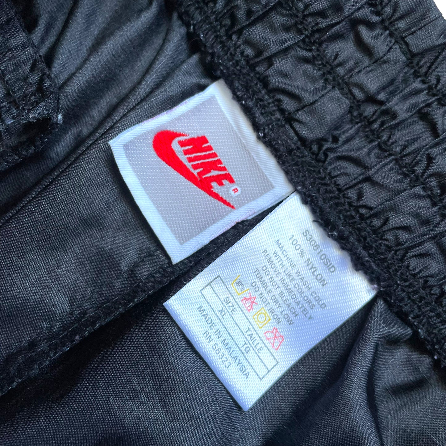 Nike 90s Tapared Nylon Track Pants