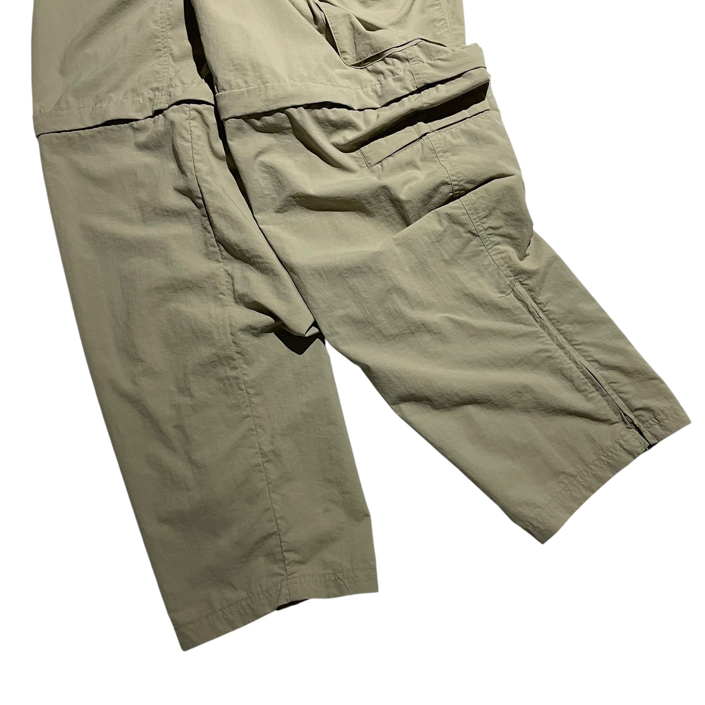 【Used】White Sierra Zip Off Cargo Pants