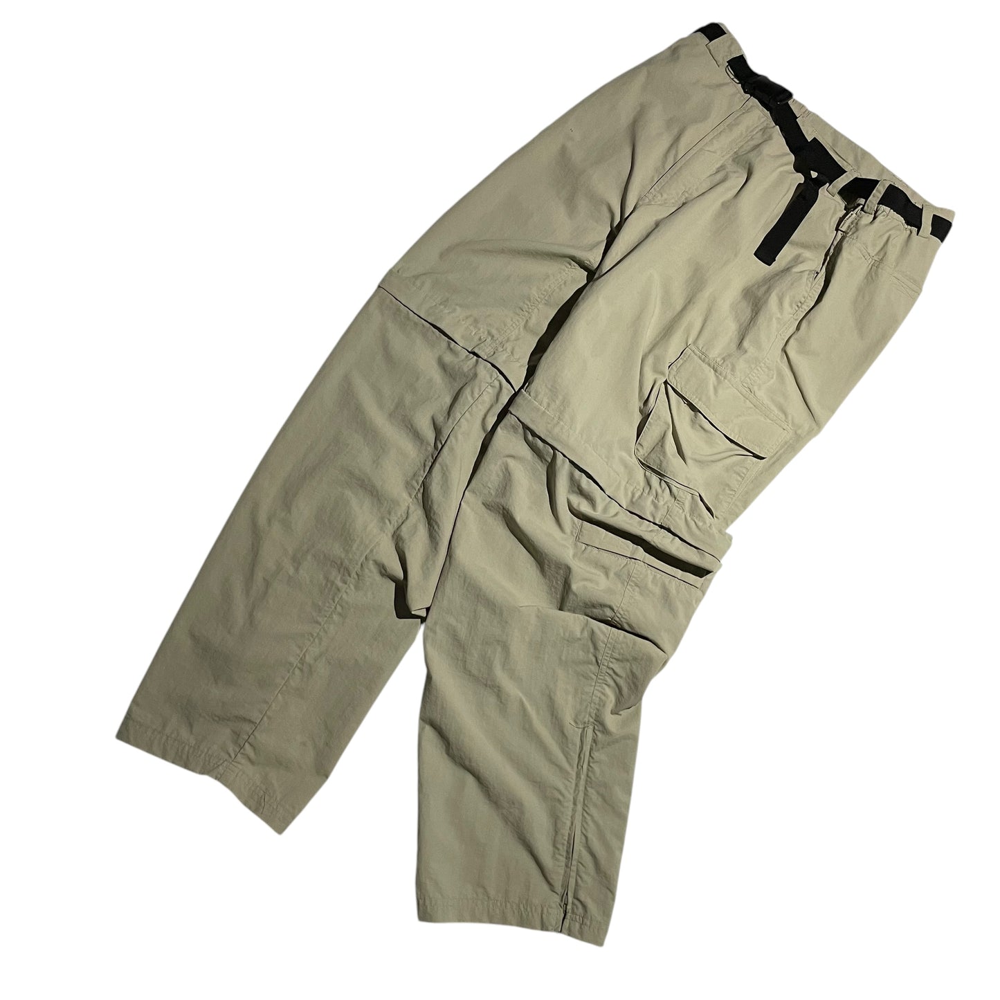 【Used】White Sierra Zip Off Cargo Pants