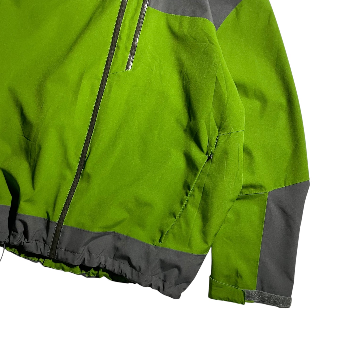 【USED】Eddie Bauer Mountain Full Zip Nylon Jacket