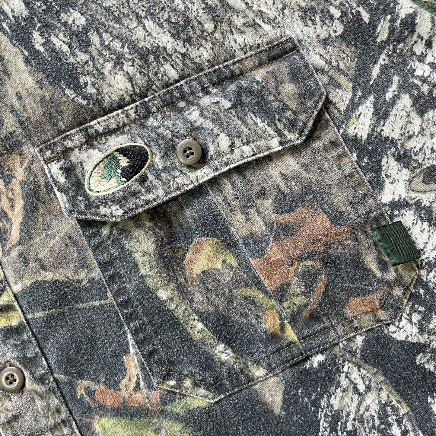 【USED】MOSSY OAK Realtree Camo Shirt