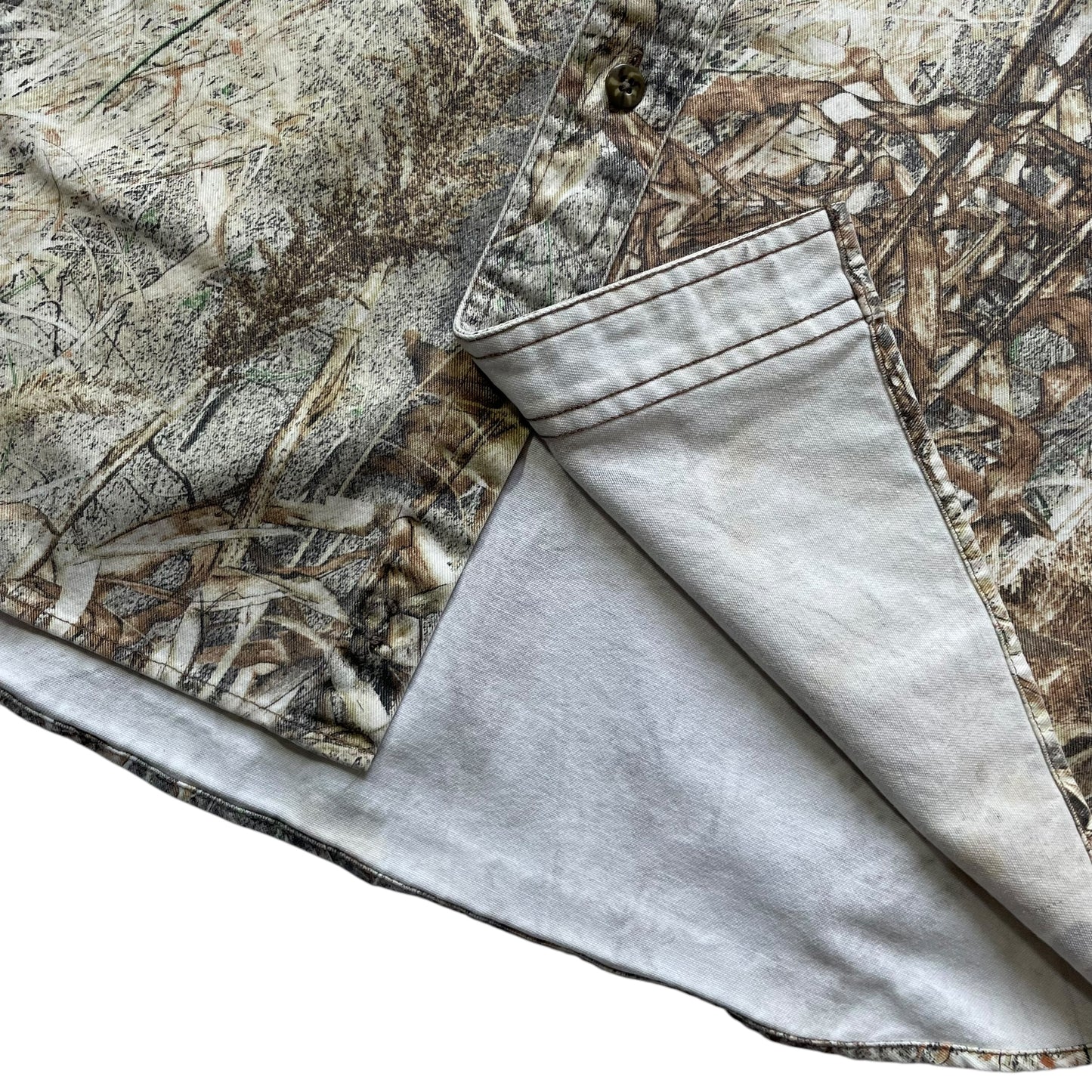 【USED】Mossy Oak Realtree Camo BD Shirt