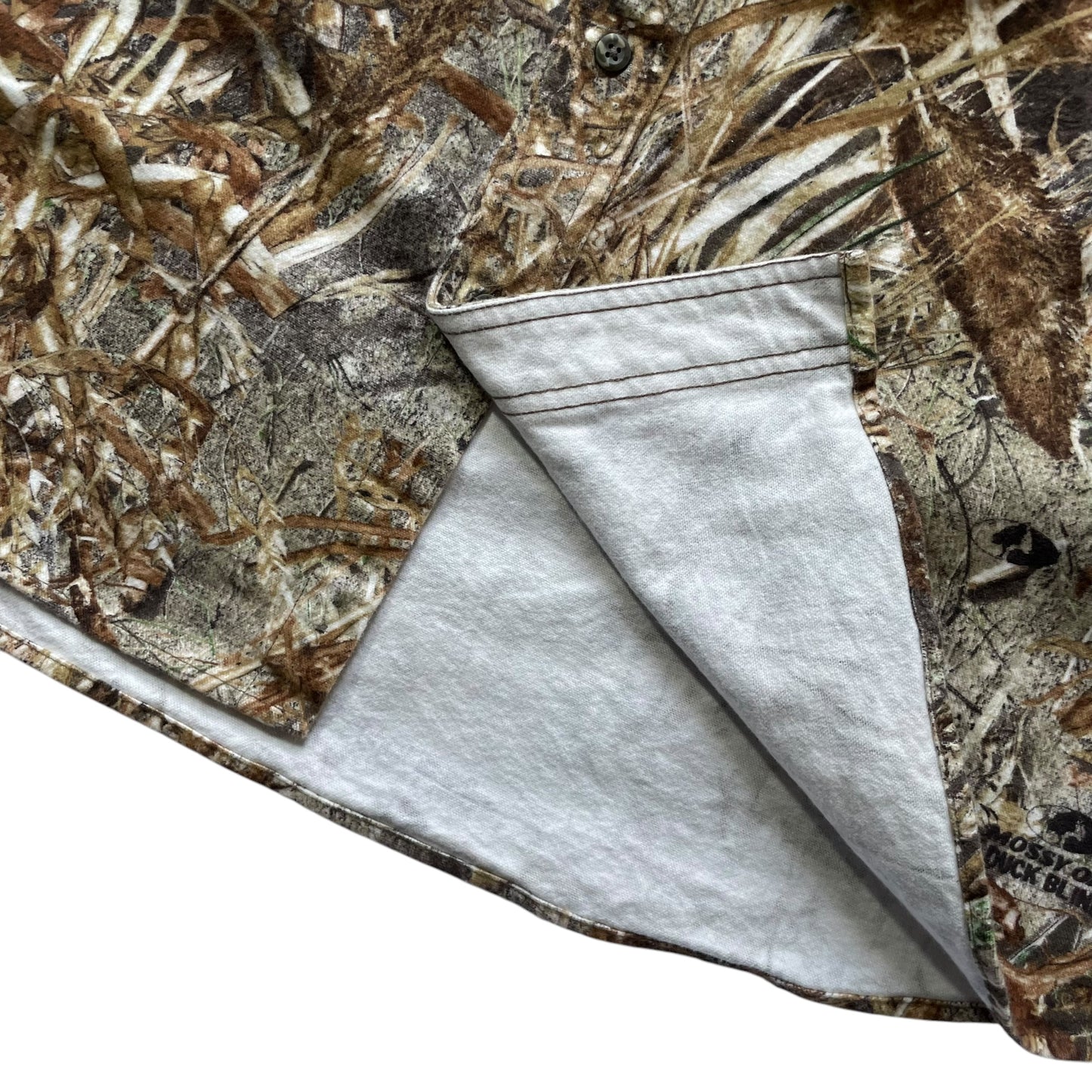 【USED】Mossy Oak Realtree Camo Shirt