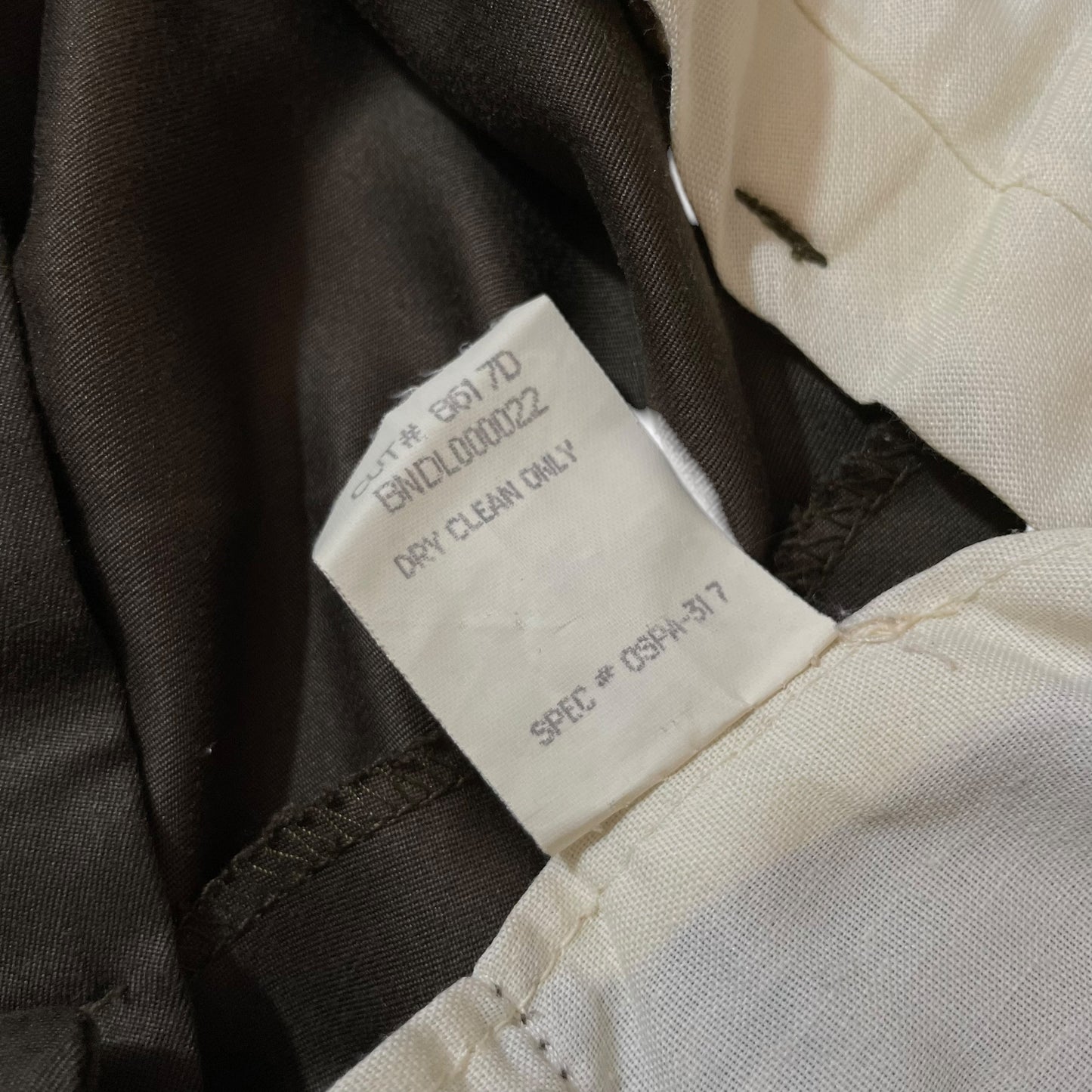 【USED】TFW 3tuck Wide Slacks