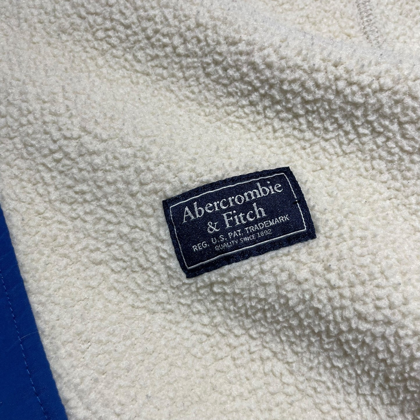 Abercrombie&Fitch Pull Over Fleece