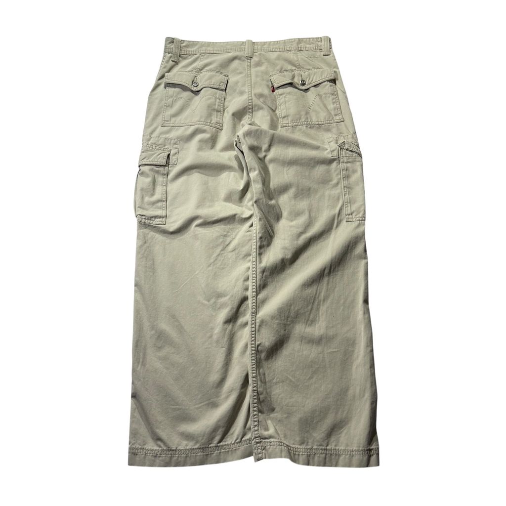 【USED】Levi's Loose Straight Fit Cargo Pants