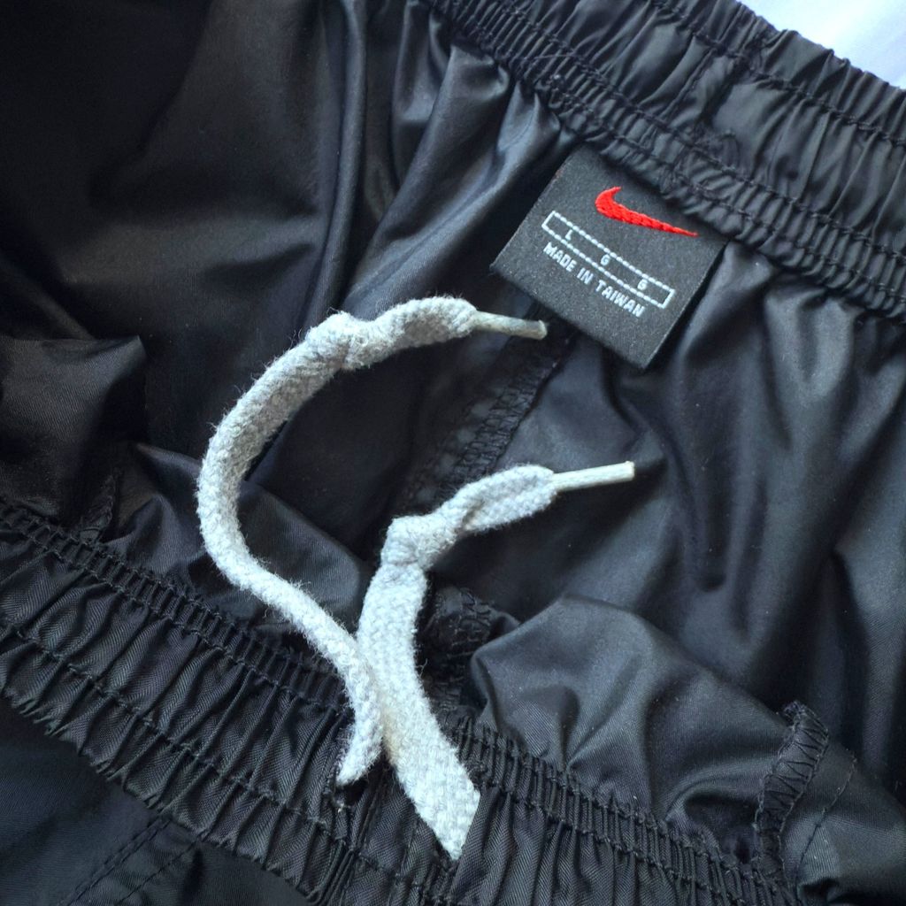 【USED】90s Nike Nylon Pants
