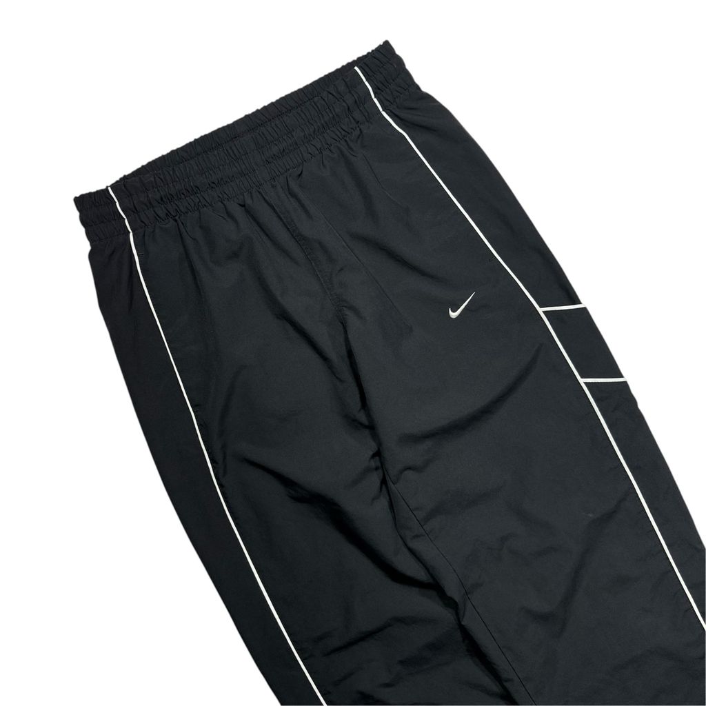 【USED】00s Nike Nylon Tech Pants Black x White Piping S / ナイキ ナイロン テック パンツ ブラック ホワイトパイピング スウッシュ刺繍 スポーツ