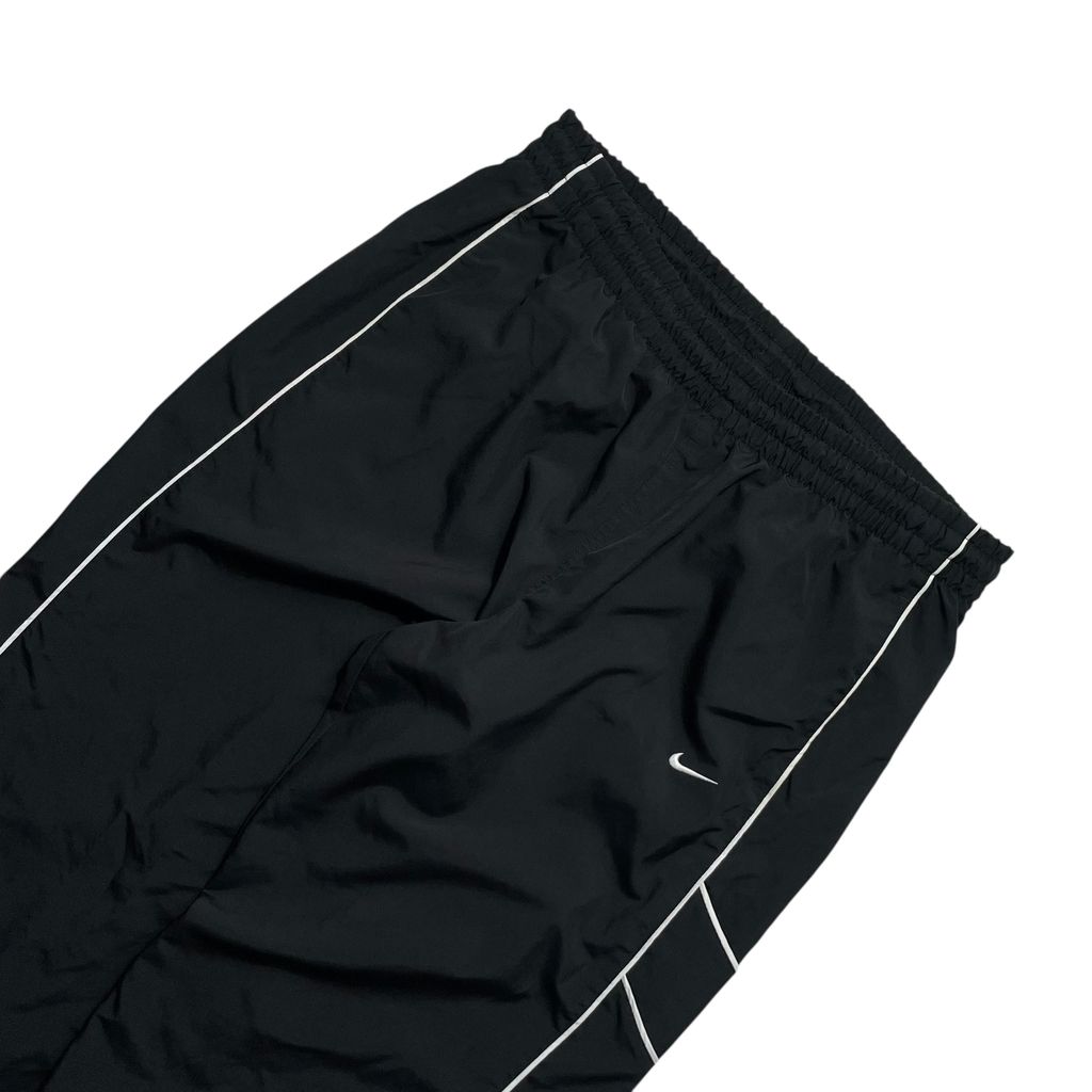 【USED】Nike Nylon Track Pants