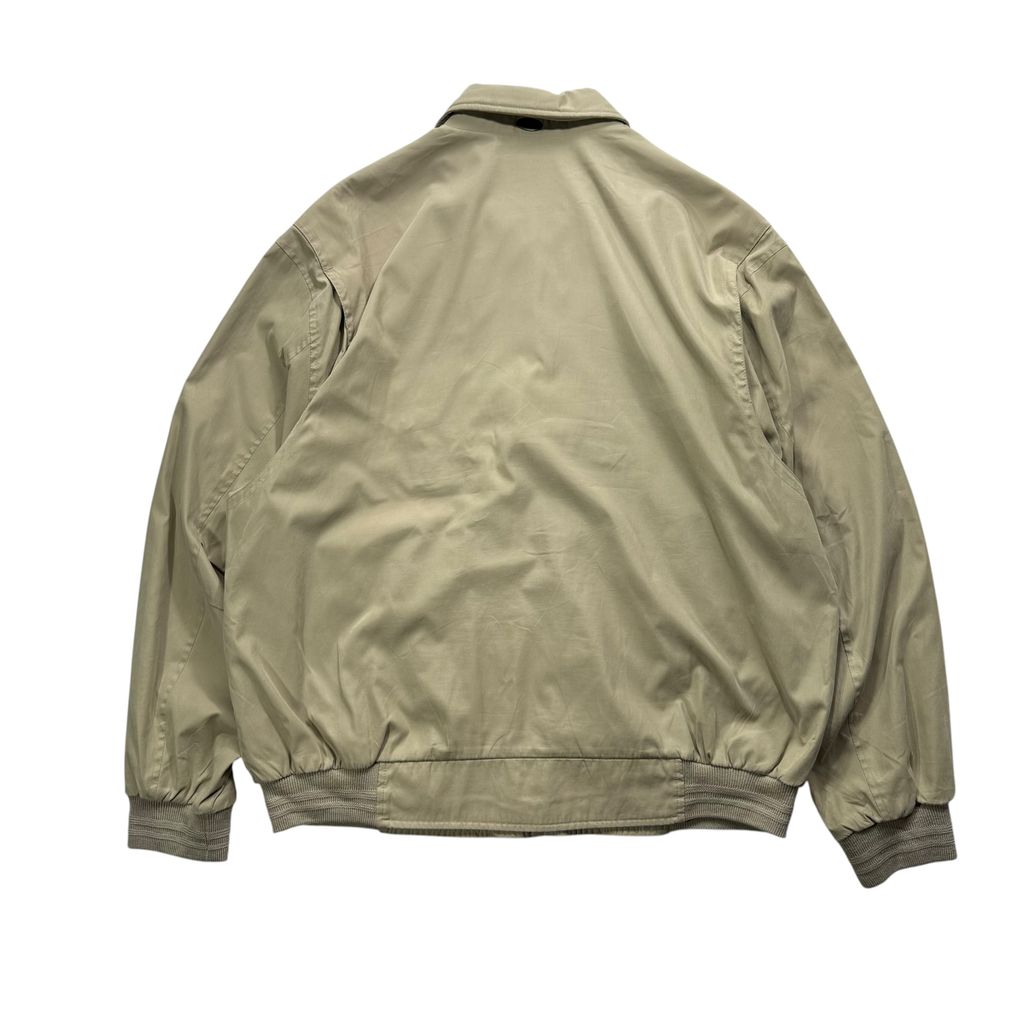 【USED】90s DOCKERS Swing Top Jacket Beige L / ドッカーズ スウィングトップ ドリズラージャケット 襟チンストラップ ベージュ L 90年代 ヴィンテージ 古着