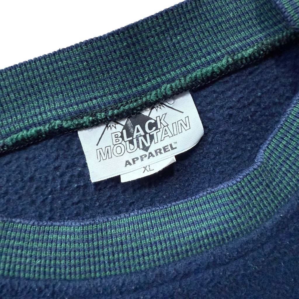 【USED】Black Mountain Apparel Made in USA Crewneck Fleece Top
