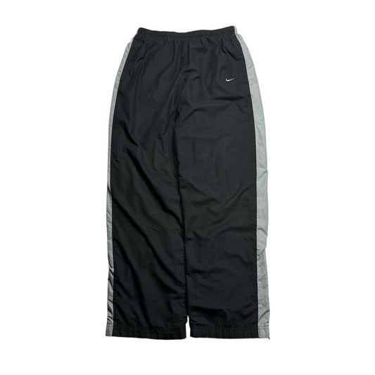 【USED】00s Nike Nylon Track Pants Black x Gray L / ナイキ ナイロン テックパンツ ブラック グレー サイドライン スウッシュ刺繍 オールド スポーツ ビンテージ