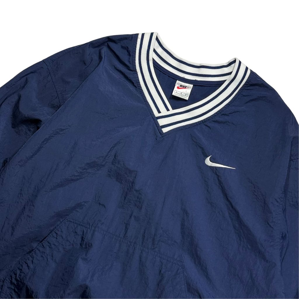 【USED】90s NIKE V-Neck Nylon Pullover Jacket Navy x White L / ナイキ Vネック ナイロン プルオーバー ジャケット ウィンドブレーカー リブ切替 刺繍 紺 白 90年代