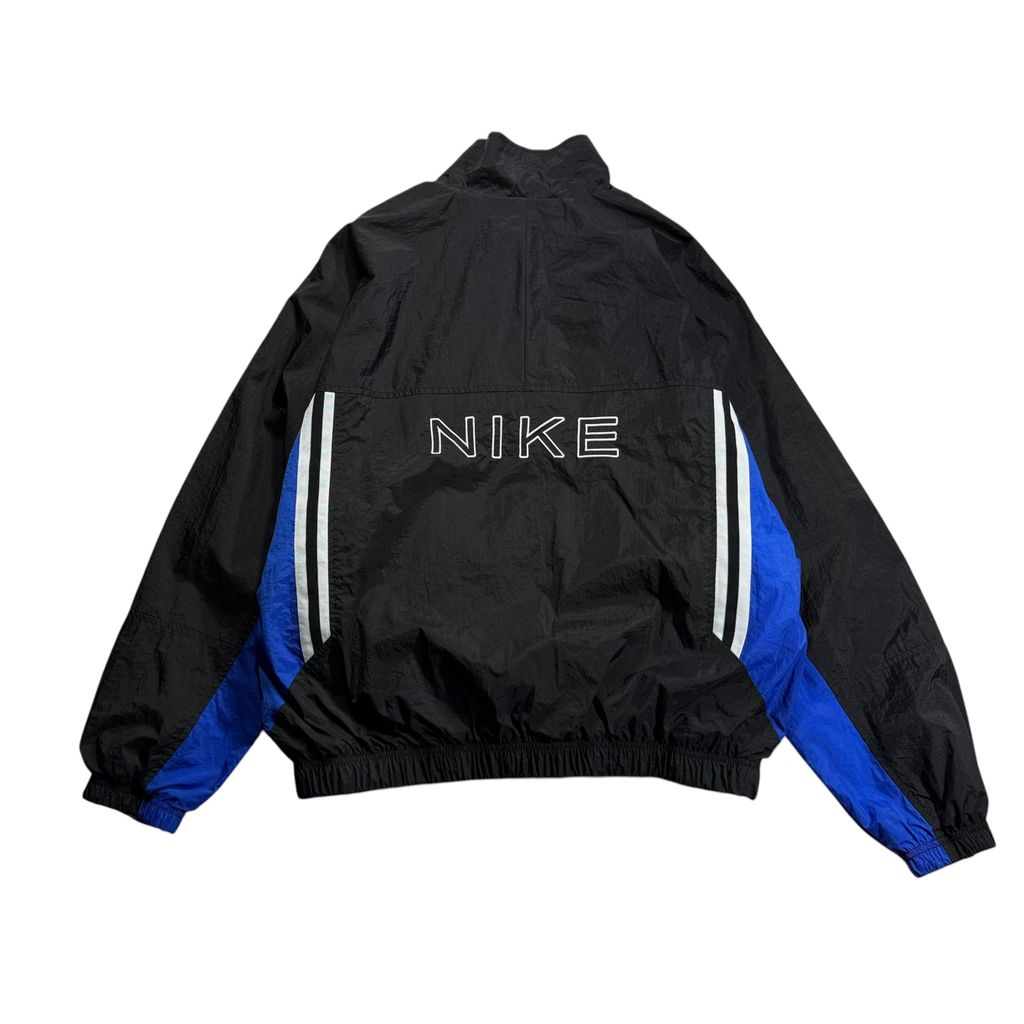 【USED】90s NIKE Nylon Full-Zip Jacket Black x Blue L / ナイキ ナイロンジャケット フルジップ 切替 バックロゴ 刺繍 黒 青