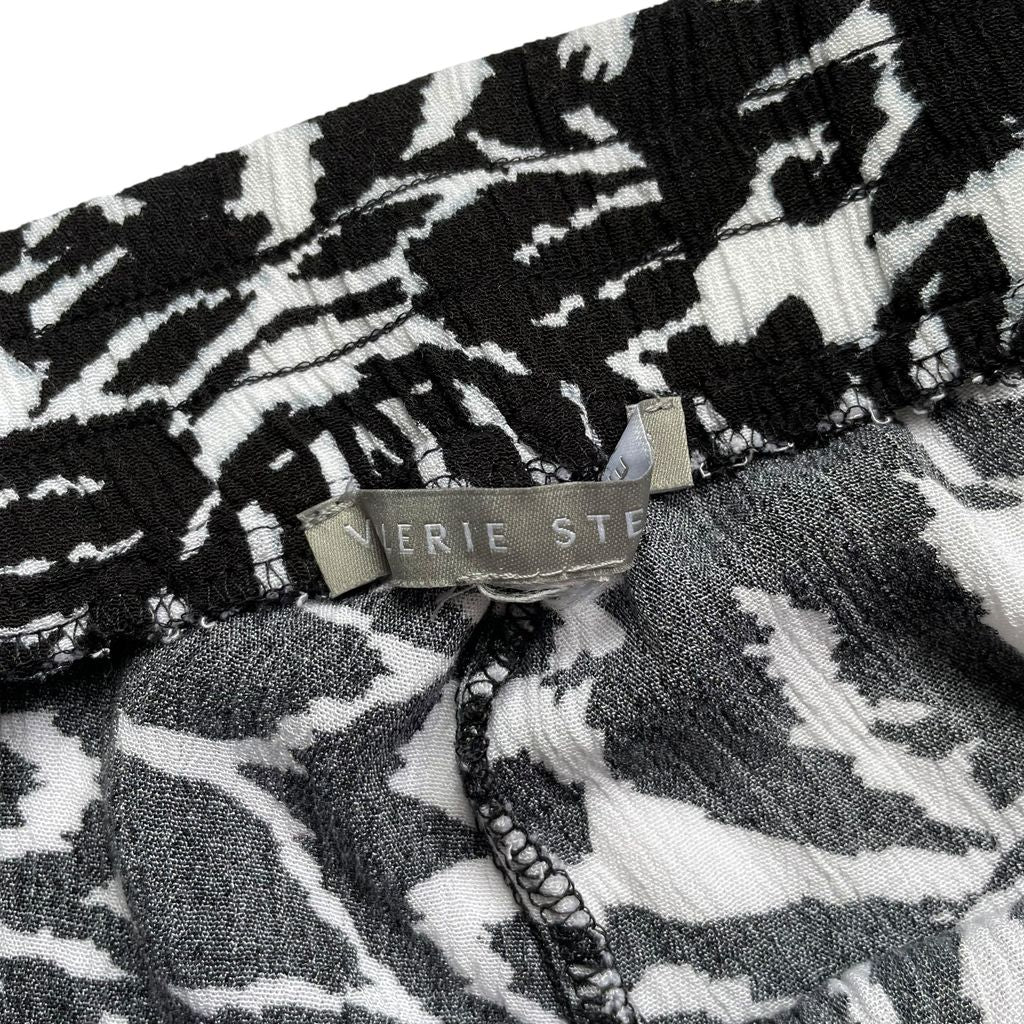 Valerie Stevens All Over Print Easy Pant