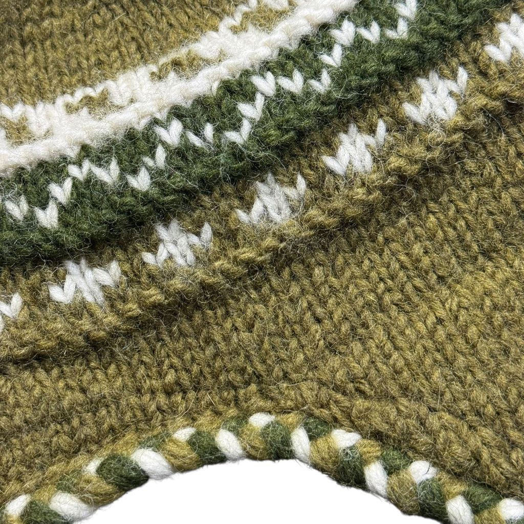 【USED】Ear Flap Hand Knit Sherpa Hat Made in Nepal