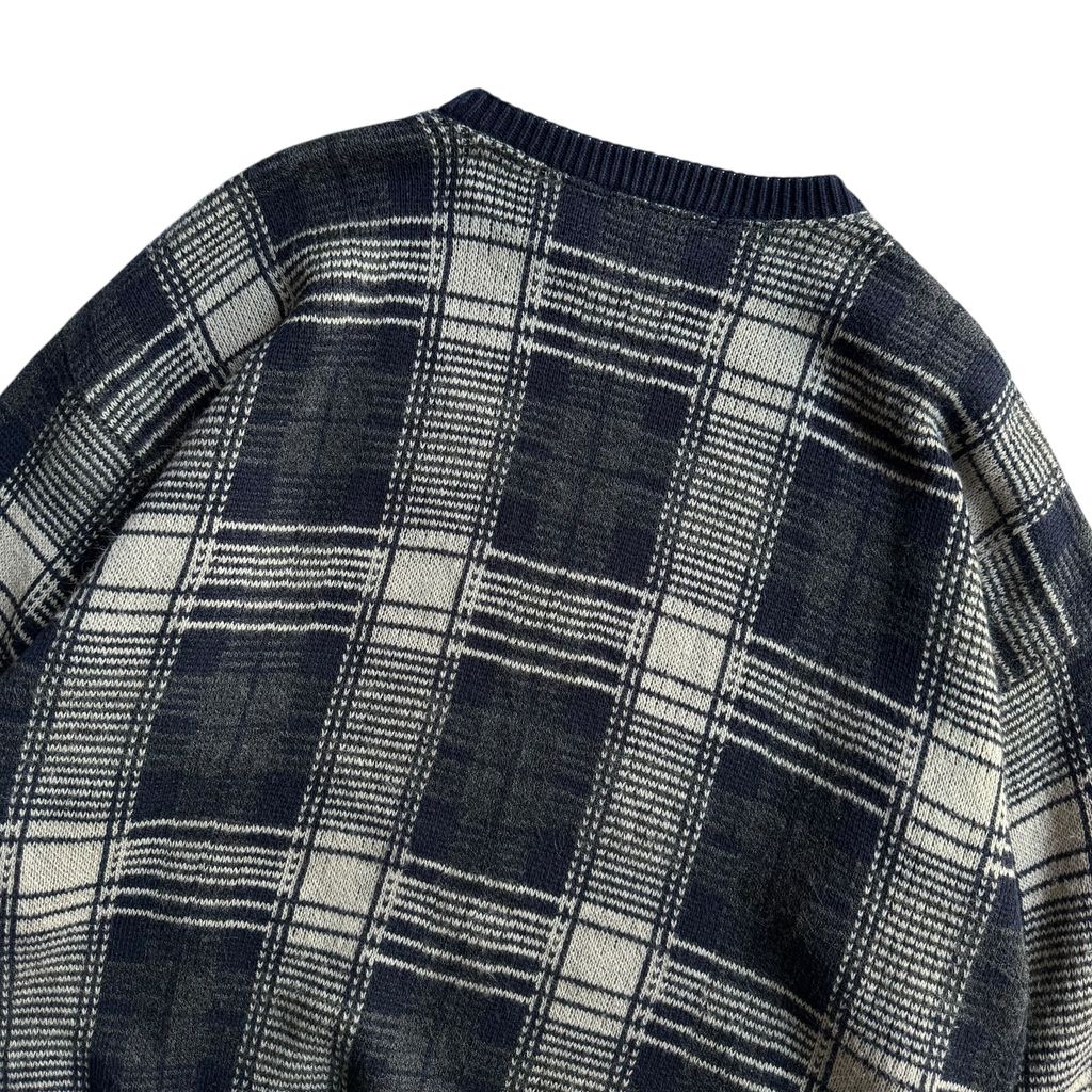 【USED】Van Heusen Check Pattern Crewneck Sweater