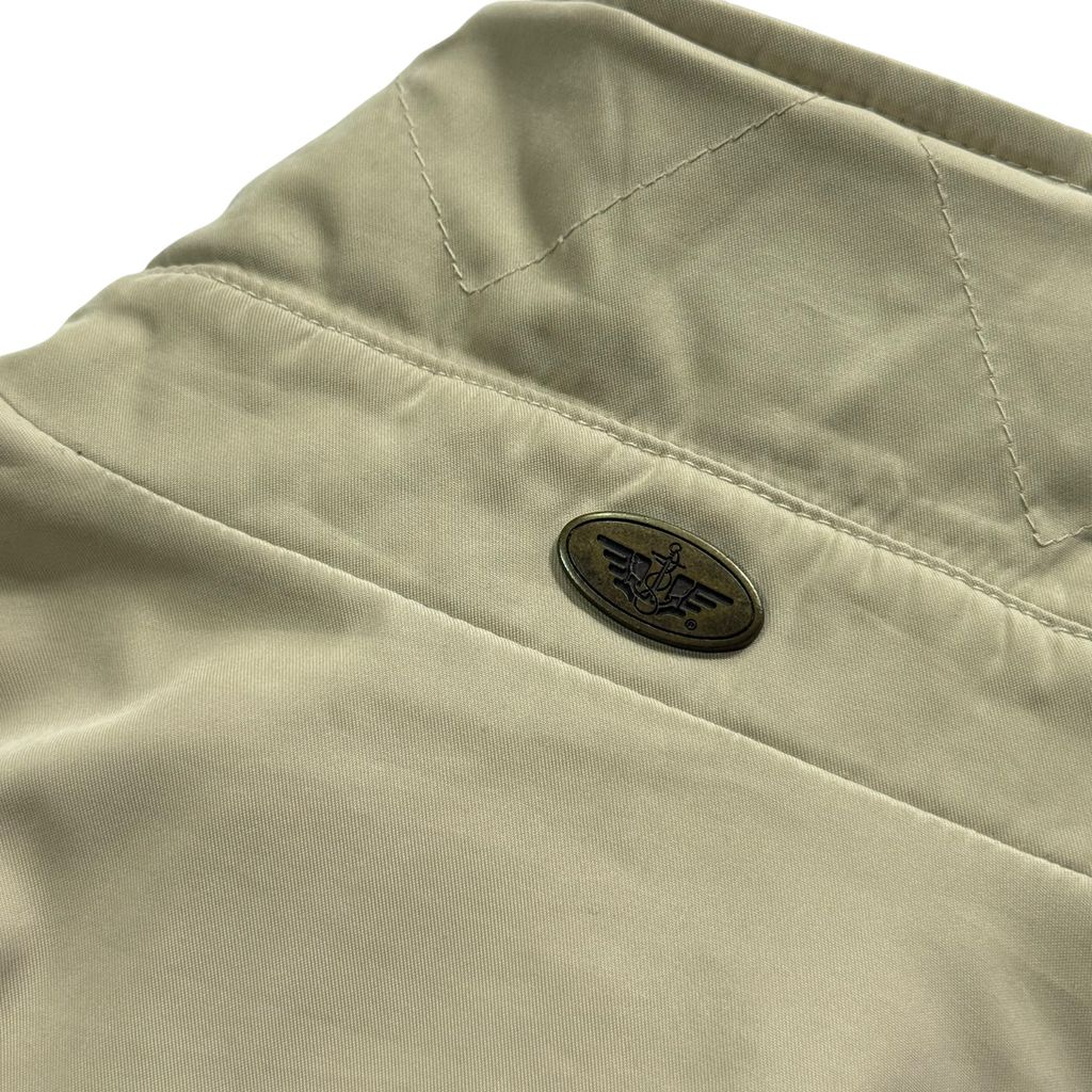 【USED】90s DOCKERS Swing Top Jacket Beige L / ドッカーズ スウィングトップ ドリズラージャケット 襟チンストラップ ベージュ L 90年代 ヴィンテージ 古着