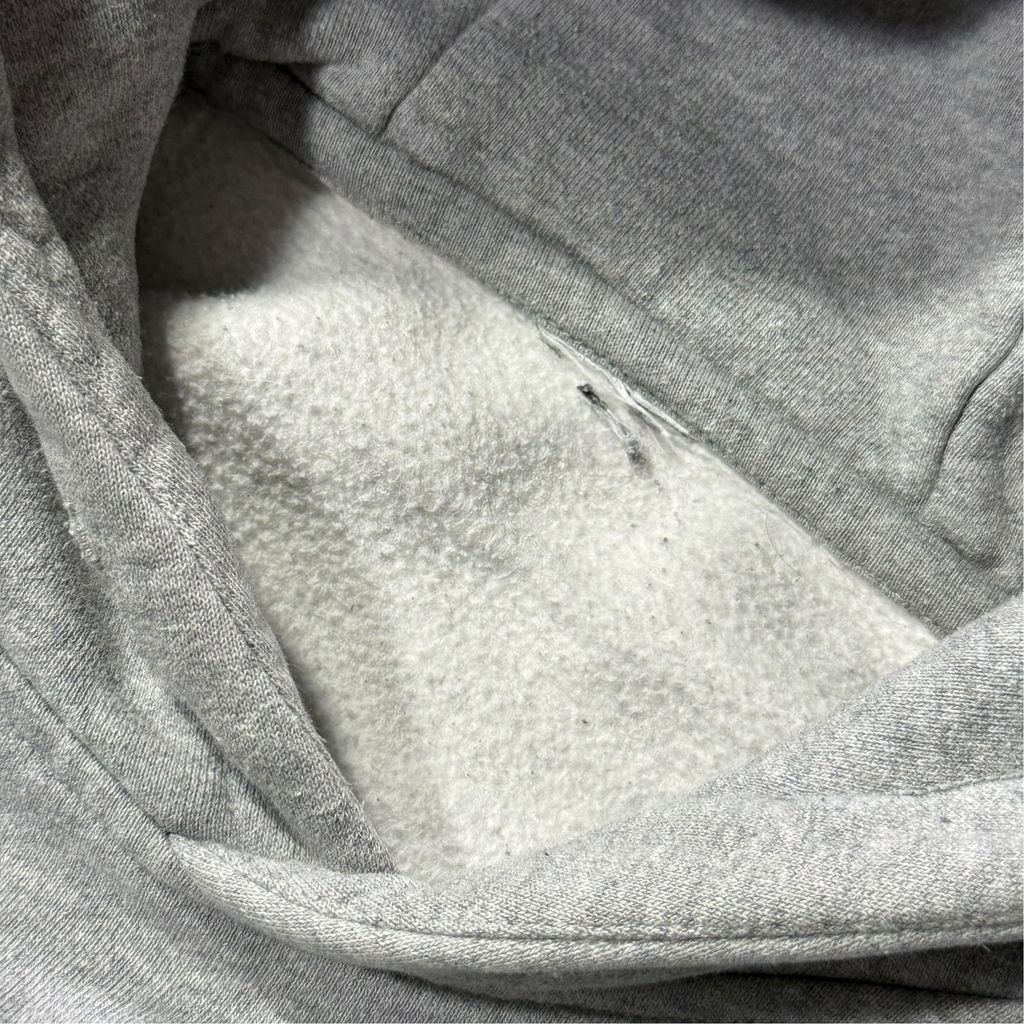 【USED】NIKE Swoosh Sweat Hoodie Grey / ナイキ ワンポイント スウッシュ 刺繍 スウェット パーカー プルオーバー グレー 灰 フーディー メンズ ユニセックス 古着