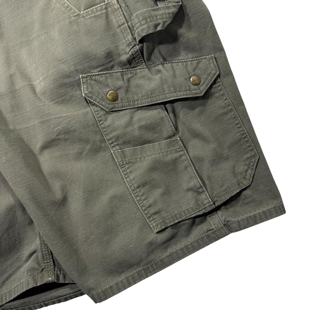 【USED】CARHARTT RIPSTOP CARGO SHORTS
