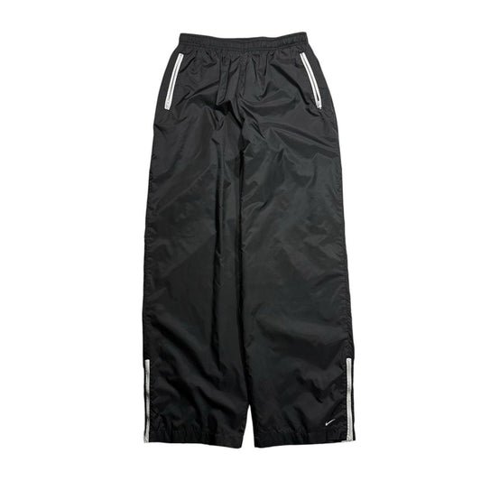 【USED】00s Nike Nylon Pants Black XL / ナイキ ナイロンパンツ ブラック ジップポケット 裾ジップ スウッシュ刺繍 スポーツ