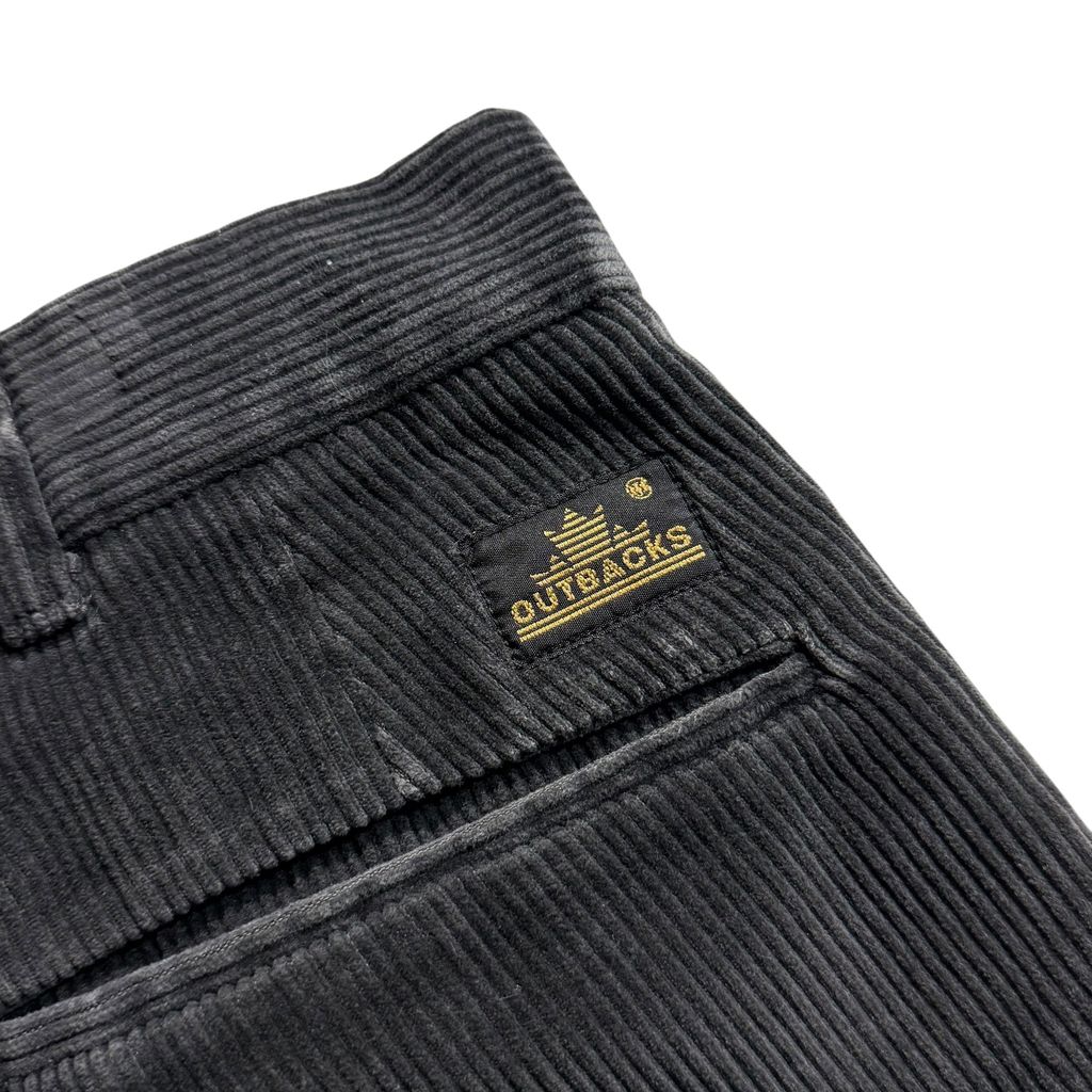 【USED】Outbacks 2 Tuck Corduroy Pants Made in Canada