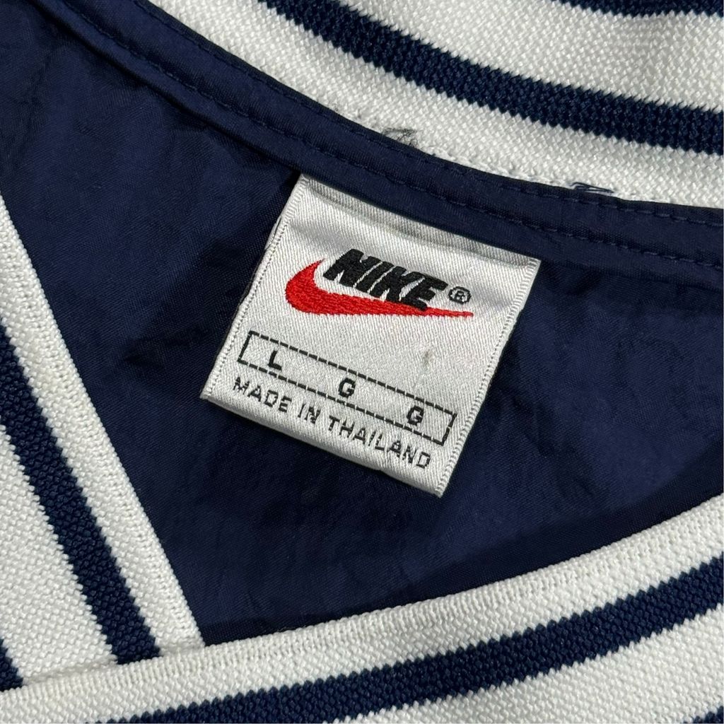 【USED】90s NIKE V-Neck Nylon Pullover Jacket Navy x White L / ナイキ Vネック ナイロン プルオーバー ジャケット ウィンドブレーカー リブ切替 刺繍 紺 白 90年代