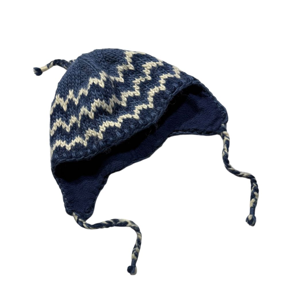 【USED】Ear Flap Hand Knit Sherpa Hat