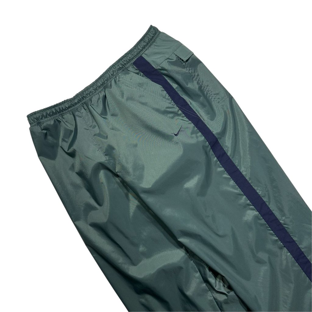 【USED】00s Nike Nylon Tech Pants Green x Navy M / ナイキ ナイロン テック パンツ グリーン ネイビー サイドライン ロゴ刺繍 スポーツ