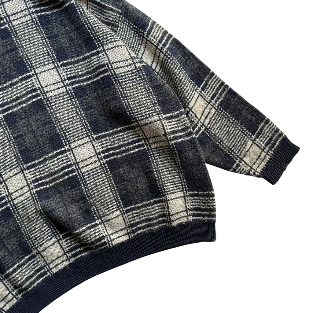 【USED】Van Heusen Check Pattern Crewneck Sweater