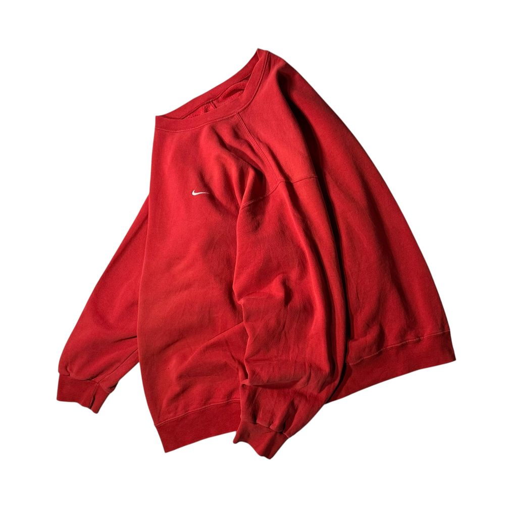 【USED】NIKE Swoosh Sweat Red XL / ナイキ ワンポイント スウッシュ 刺繍 クルーネック スウェット トレーナー レッド 赤 白タグ XLサイズ メンズ ユニセックス 古着