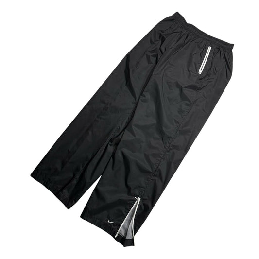 【USED】00s Nike Nylon Pants Black XL / ナイキ ナイロンパンツ ブラック ジップポケット 裾ジップ スウッシュ刺繍 スポーツ