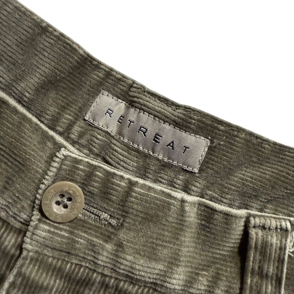【USED】Retreat 2 Tuck Corduroy Pants